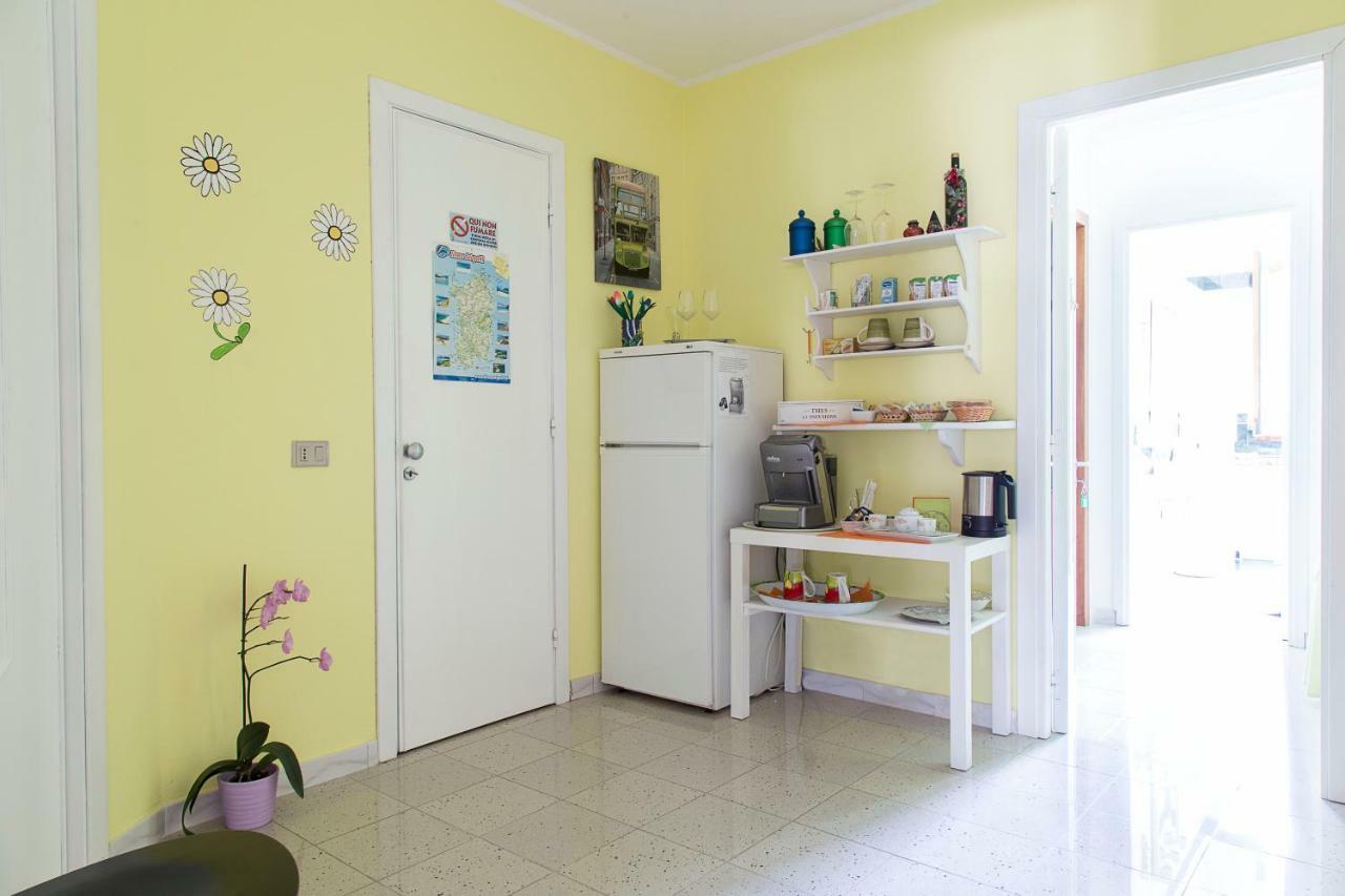 B&B Margherita Calasetta Bagian luar foto