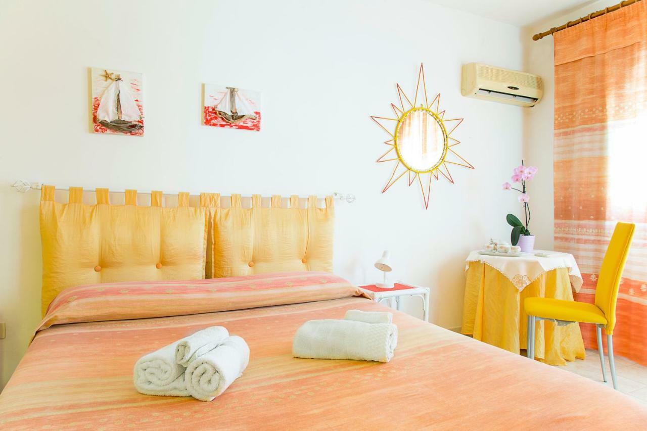 B&B Margherita Calasetta Bagian luar foto